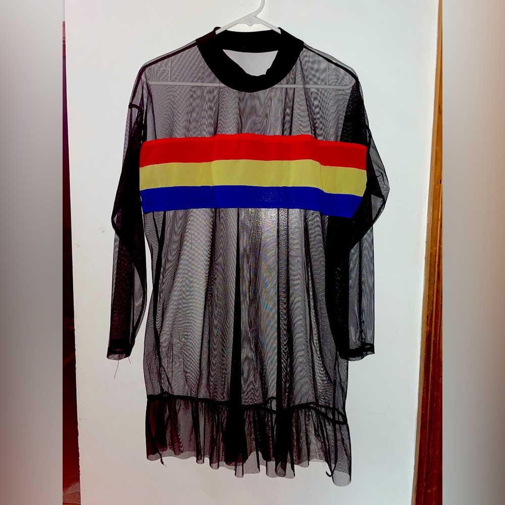 Mesh long sleeve top